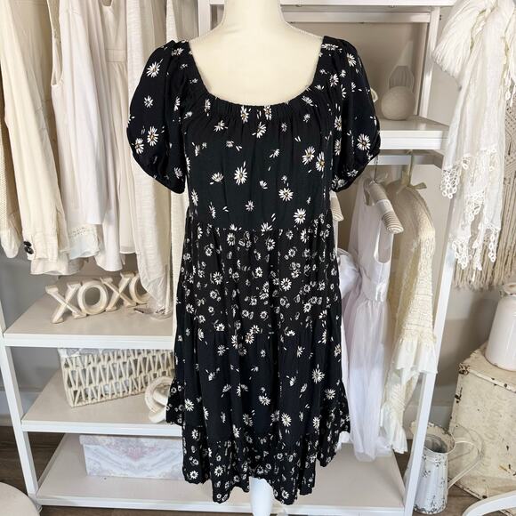 Maurice’s sz. Medium black white baby doll daisy feminine sundress casual #4051 - Picture 4 of 10